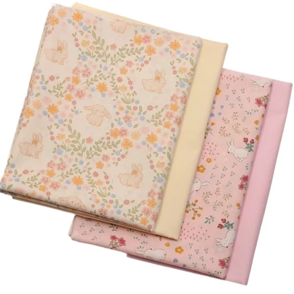 cn-11134207-7ras8-mc5trt8hne3a3f.webp Bidang 60 Kain Cotton Japanese Style Strawberry Rabbit Print Twill Fabric for Baju Kurung Bedding