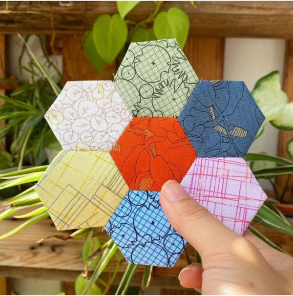 sg-11134202-7rce4-lre95cgig2bnf1.webp 100 Cotton Fabric Floral Fabric Scrap Pack Bundle Patchwork Quilting DIY Craft Fabric