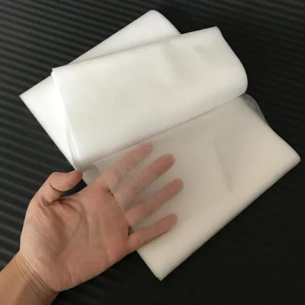 Ha4062befd3744fb086a4bab0dc83bc07h.webp 5m Non-Woven Interfacing Roll – Waterproof Sewing Stabilizer Fabric (17.5cm Wide)