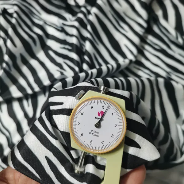 150 × 200cm White Zebra Print Cotton Spandex Knit Fabric – 4-Way Stretch Fabric for Swimwear & Apparel