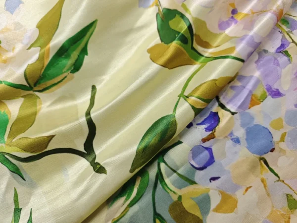 Sc2c18f84e445491fa19059a5f38af491U.webp Spring Floral Silk Linen Charmeuse Fabric – 31 Momme Heavy Fabric for Suits & Evening Gowns