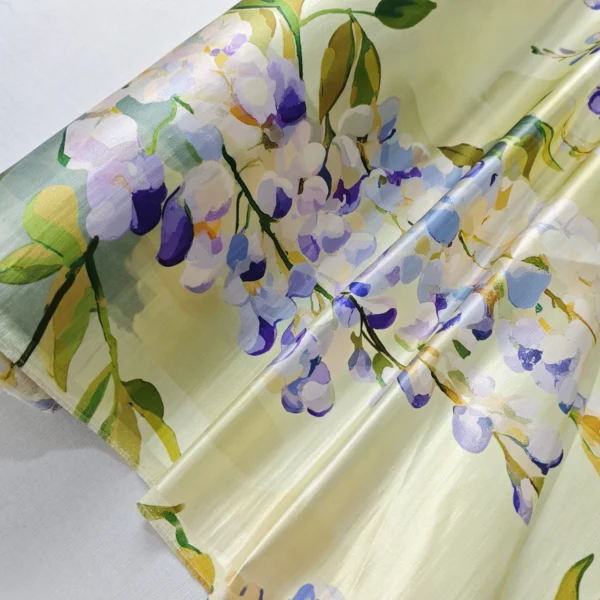 Sd2b47062cbc84513bcbc810793cdc79d4.webp Spring Floral Silk Linen Charmeuse Fabric – 31 Momme Heavy Fabric for Suits & Evening Gowns
