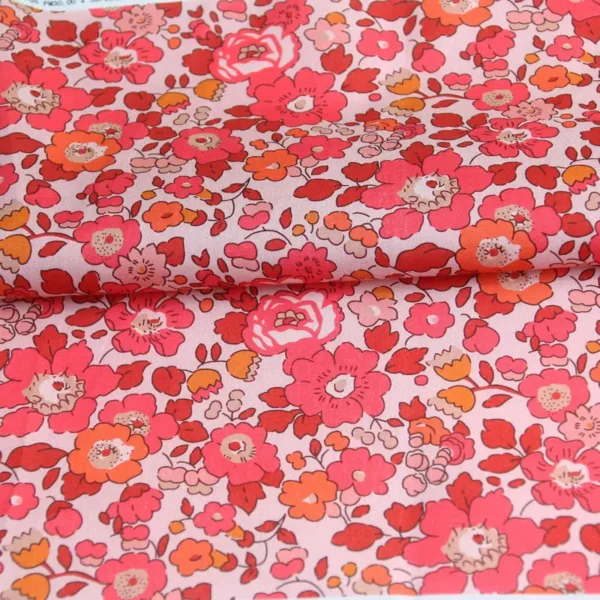 50 × 145cm Red Floral Cotton Poplin Fabric – Printed Sewing Fabric for Dresses & DIY